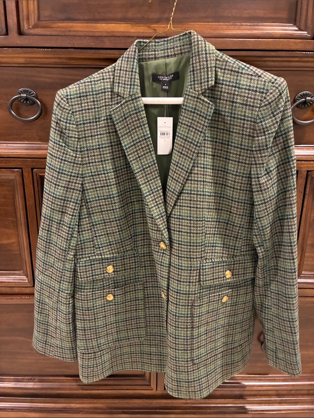 NWT! Anne Klein Green Plaid Blazer with Gold Buttons